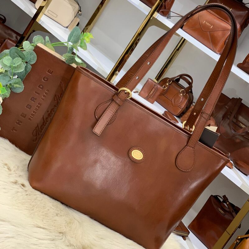 The Bridge Art. 04900601