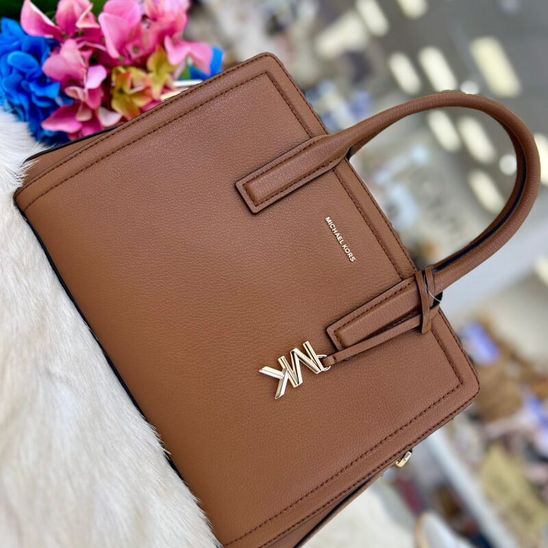 Michael Kors laila