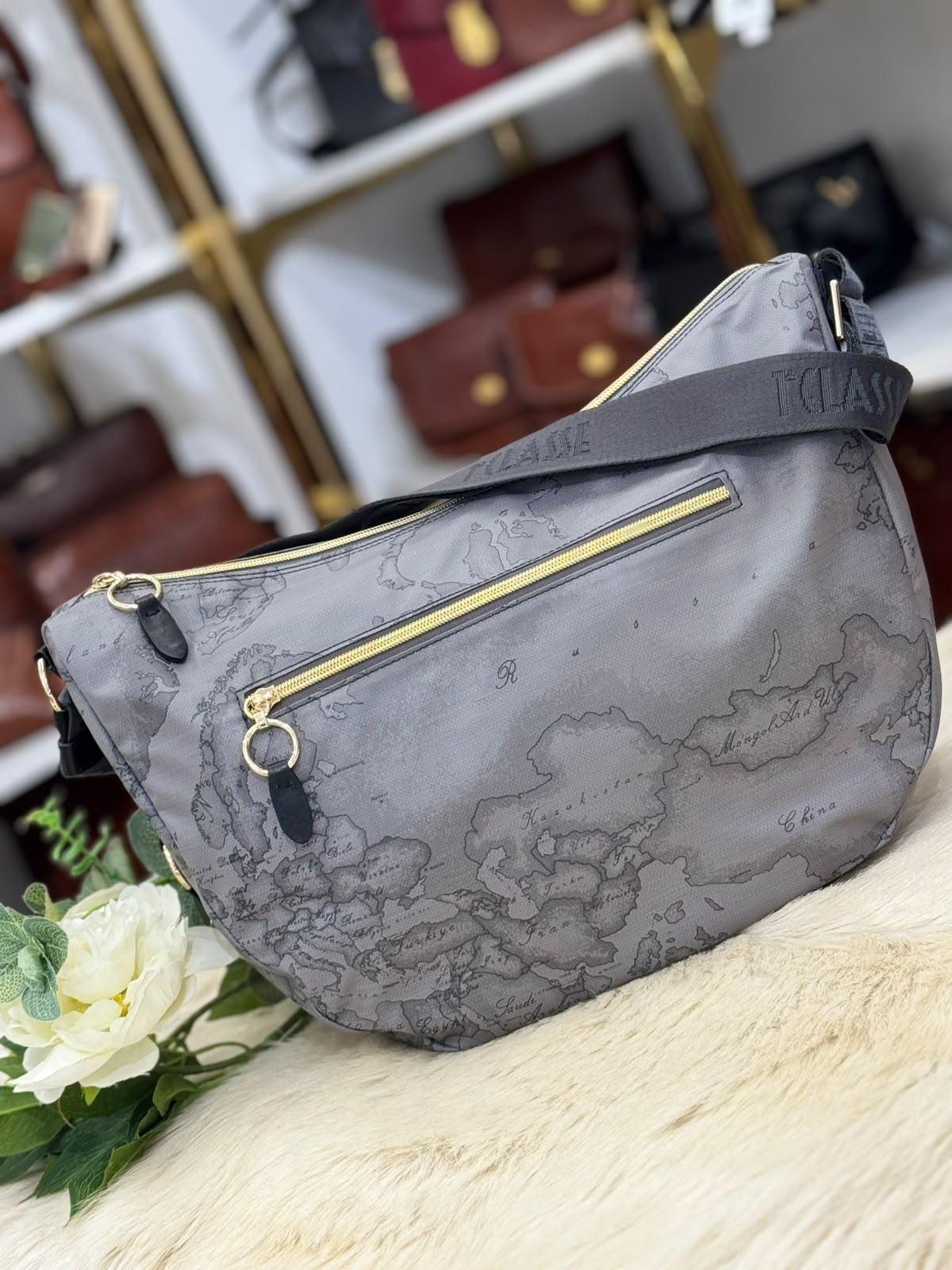 Alviero Martini 1 Classe LG03 9449