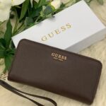 Guess BG9735146