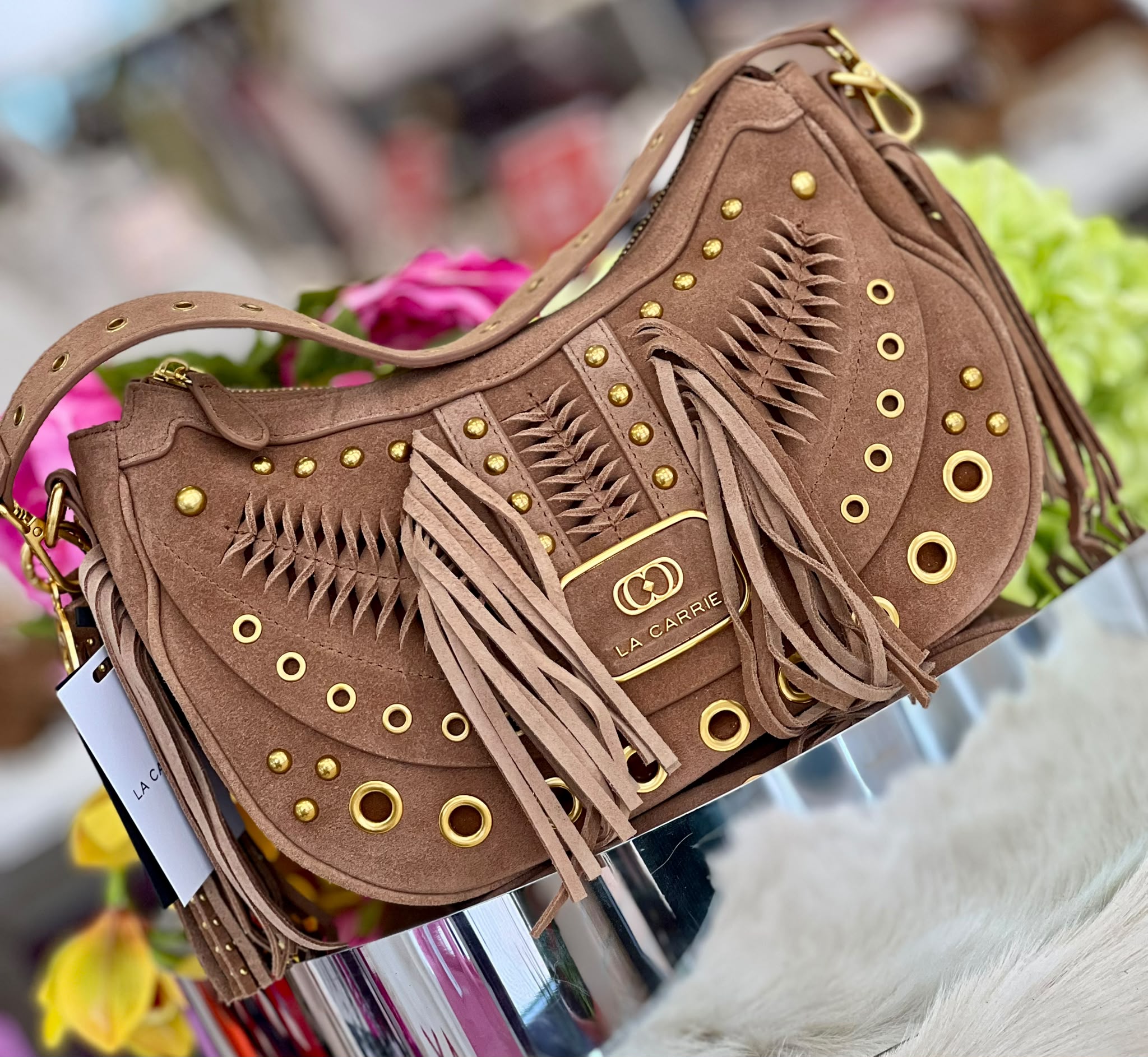 la carrie apallosa round shoulder bag suede