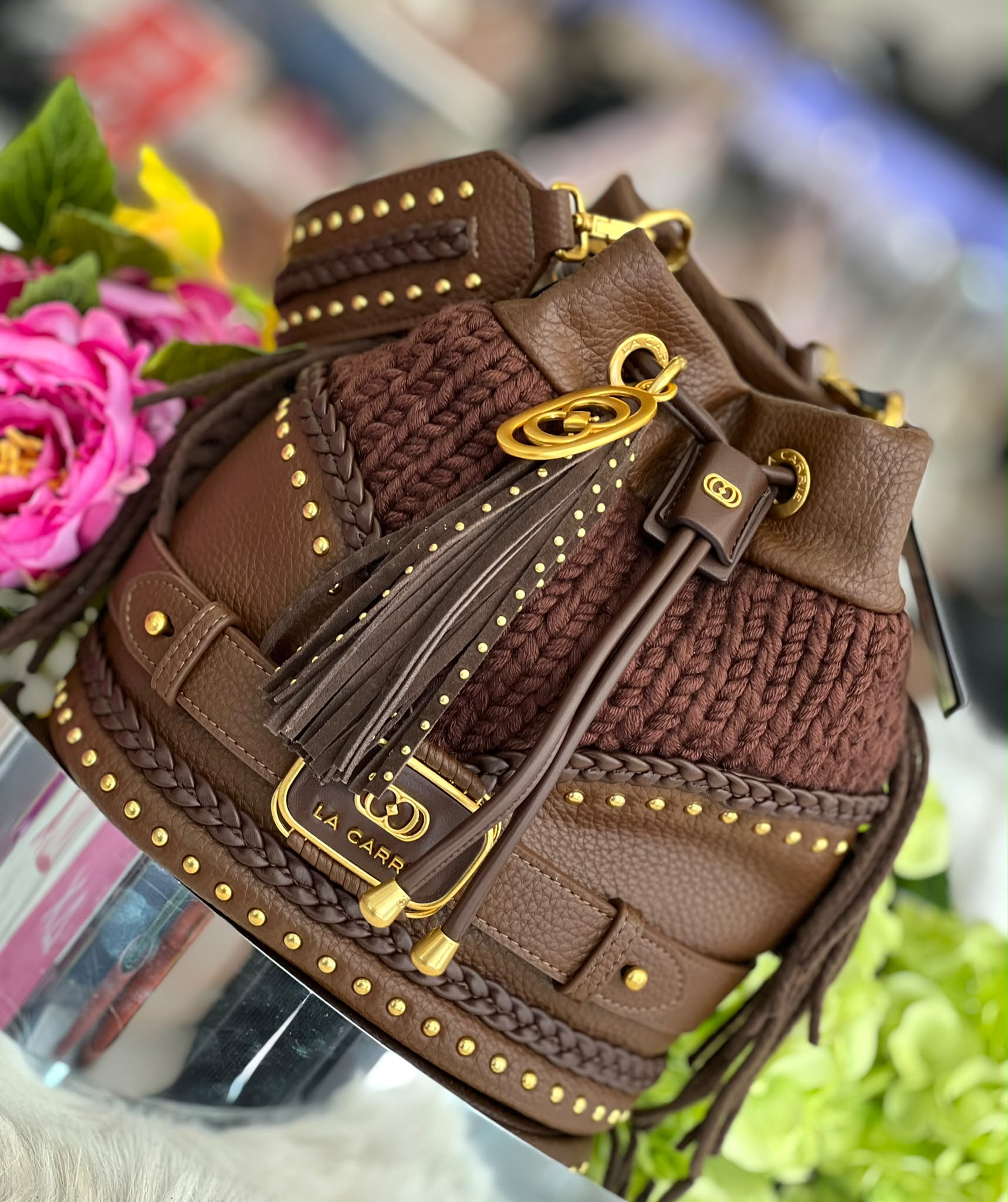 La Carrie montgomery bucket pu leather