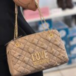 love moschino borsa recycled leather